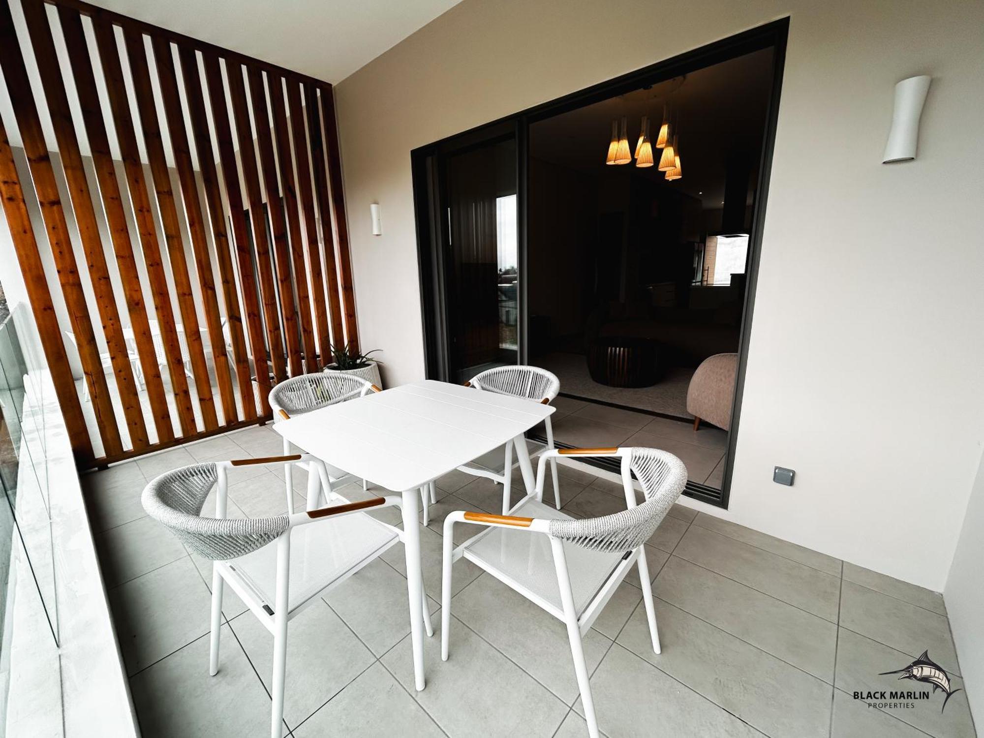 Black Marlin Apartments Pereybere Beach Exterior photo